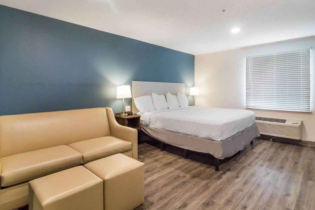 Woodspring Suites Лейк Джаксън Екстериор снимка