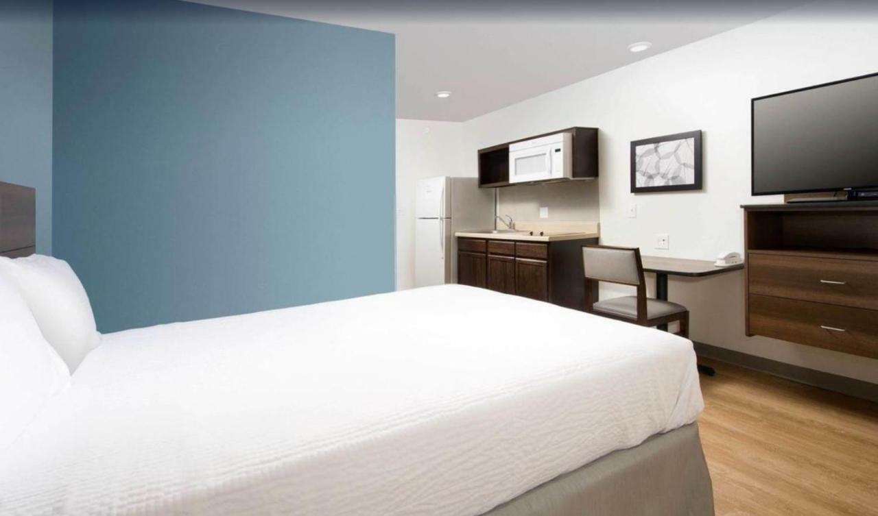Woodspring Suites Лейк Джаксън Екстериор снимка